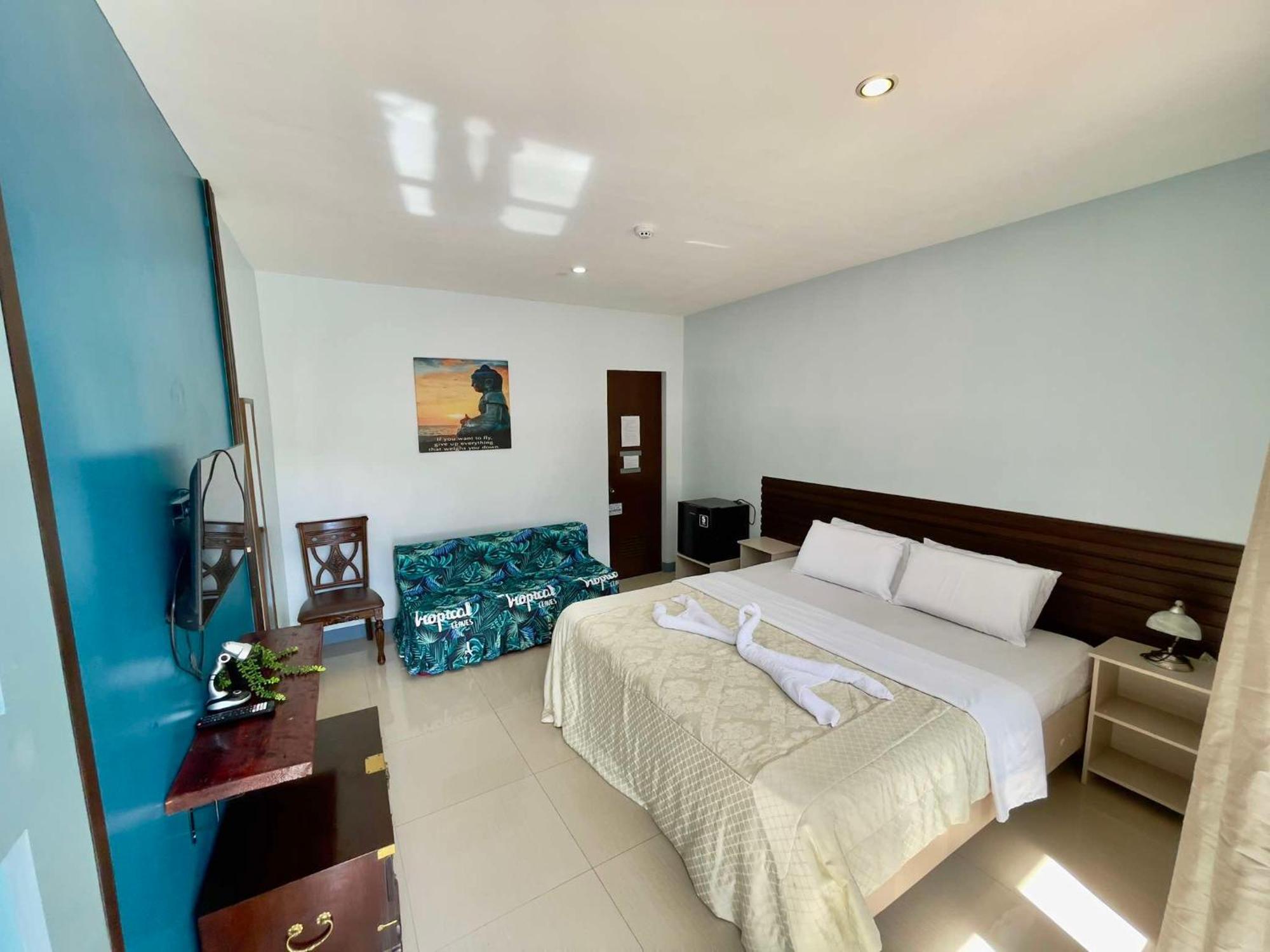 Hotel Little Rock Cebu Lapu-Lapu City Esterno foto